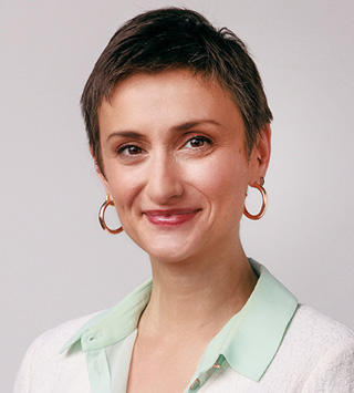 Headshot of Susan Rosas